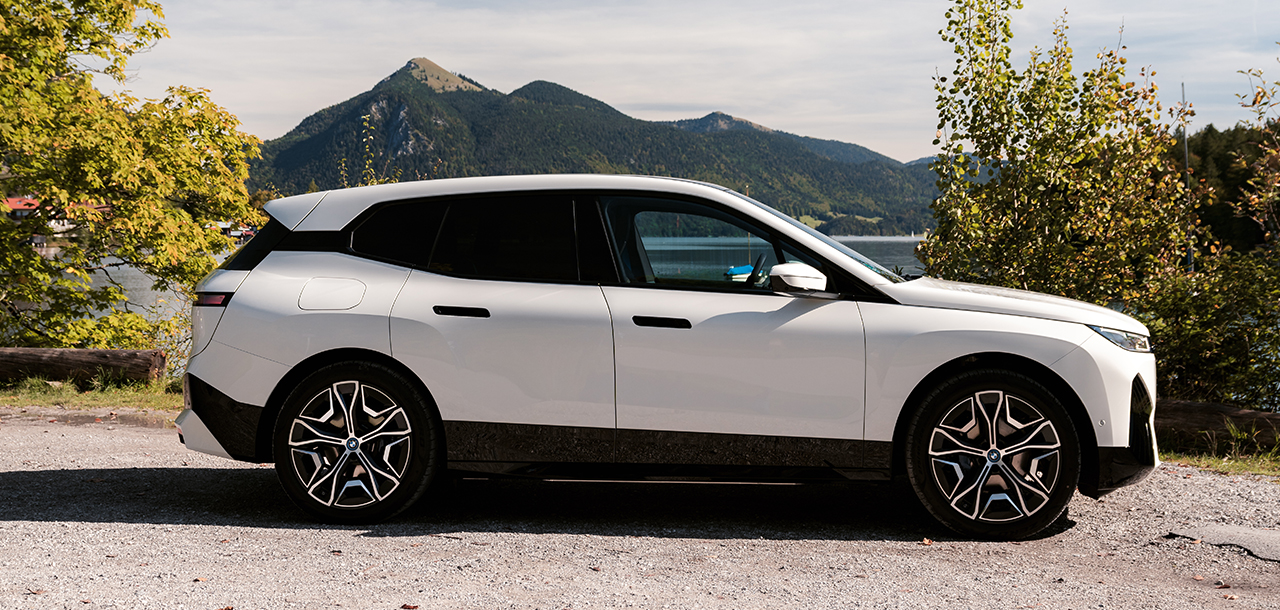 BMW iX Price in Delhi: BMW Deutsche Motoren Delhi